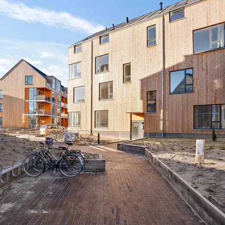 Rent this 3 bed apartment on Strandpromenaden 51 in 3000 Helsingør, Denmark