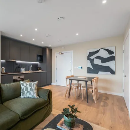 Image 6 - Riverstone Heights, Maltings Close, Bromley-by-Bow, London, E3 3TE, United Kingdom - Room for rent