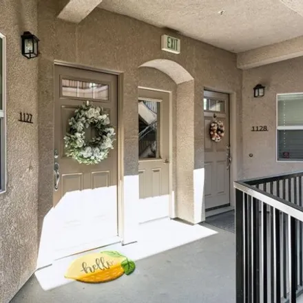 Buy this 2 bed condo on Swingle Lane in Folsom, CA 95762