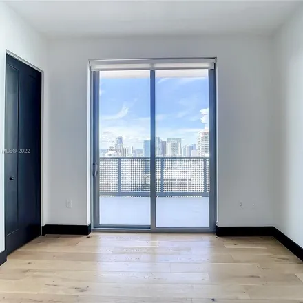 Image 9 - 300 Southeast 3rd Street, Torch of Friendship, Miami, FL 33131, USA - Apartment for rent