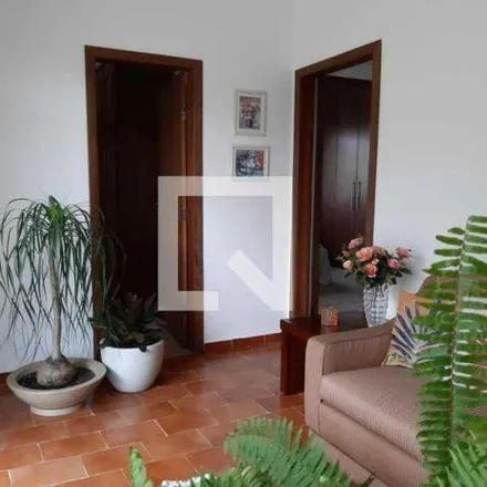 Buy this 3 bed house on Rua Pinheiro Chagas in Parque Industrial, Contagem - MG