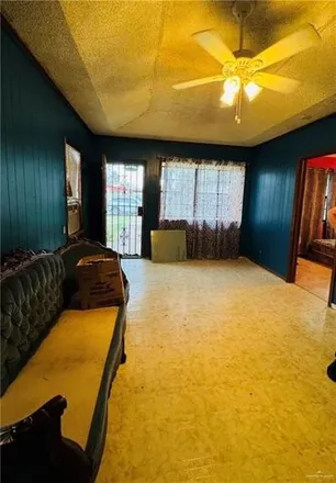 Image 7 - 1143 North 22½ Street East, North Depot Road Colonia, McAllen, TX 78501, USA - House for sale