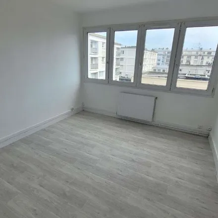 Rent this 1 bed apartment on Mariette-Pacha in Boulevard Auguste Mariette, 62200 Boulogne-sur-Mer