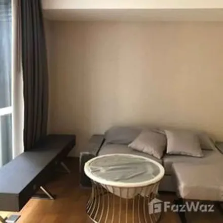 Rent this 2 bed apartment on 37/7 in Soi Langsuan, Lang Suan