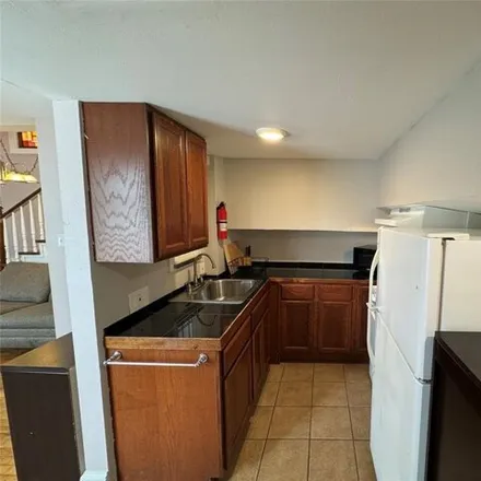 Image 6 - 812 13th Street, Galveston, TX 77550, USA - Apartment for rent