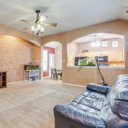 Image 7 - 10049 Lexington Drive, Providence Village, Denton County, TX 76227, USA - House for sale