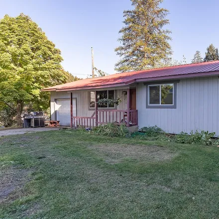 Buy this 3 bed house on 805 South Front Street in Troy, ID 83871