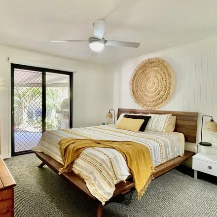 Image 2 - Talara Court, Tewantin QLD 4565, Australia - Apartment for rent