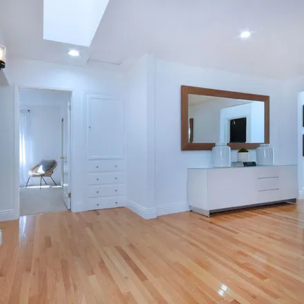 Rent this 4 bed apartment on 11316 Gladwin Street in Los Angeles, CA 90049