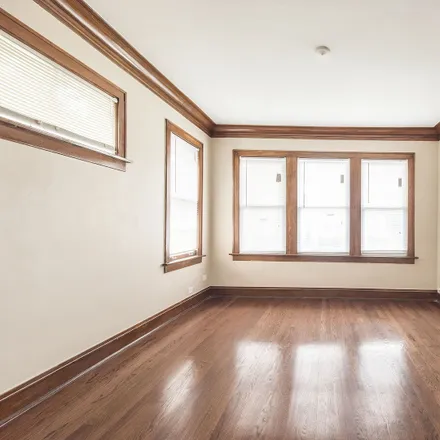 Image 3 - 10415 South Wabash Avenue, Chicago, IL 60628, USA - House for sale