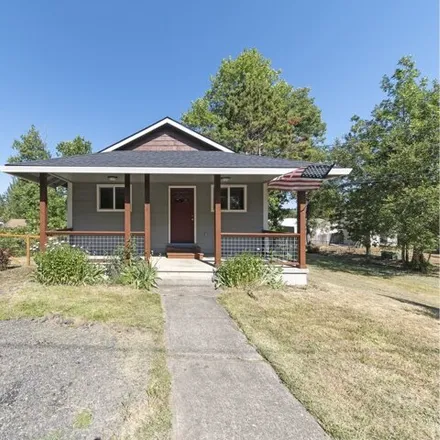Buy this 3 bed house on 1384 2nd Avenue in Vernonia, OR 97064