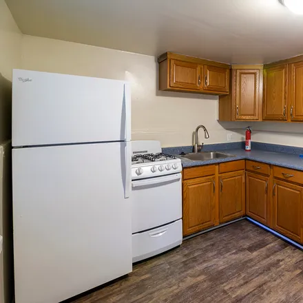 Rent this studio apartment on 2209 Walnut St