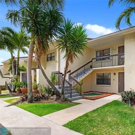 Buy this 2 bed condo on 22438 Southwest 61st Way in Sandalfoot Cove, Palm Beach County