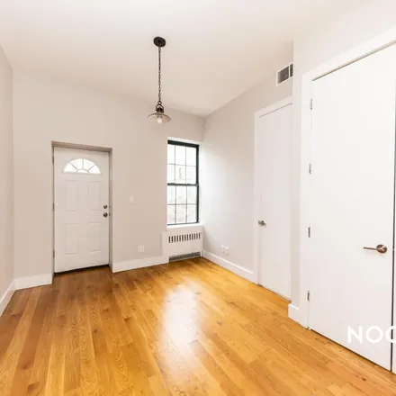 Image 6 - 246 Stanhope Street, New York, NY 11237, USA - Apartment for rent