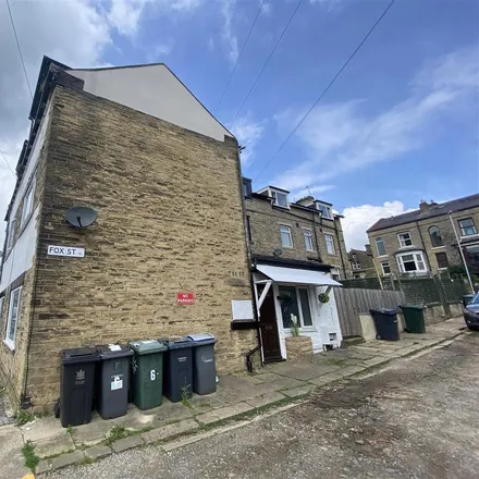 Image 9 - Fox Street, Crossflatts, BD16 4LH, United Kingdom - Townhouse for rent