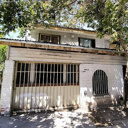 Buy this 5 bed house on Pasaje Río Andalién 9790 in 823 1472 Provincia de Santiago, Chile