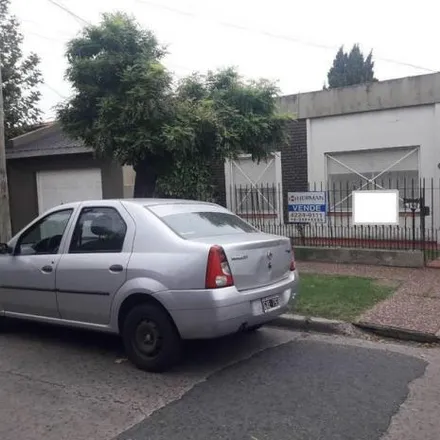 Buy this 2 bed house on Beruti 801 in Quilmes Este, B1879 BTQ Quilmes