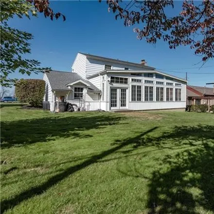 Image 2 - 1620 West Wood Street, Emmaus, PA 18049, USA - House for sale