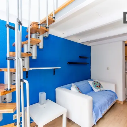 Rent this 1 bed apartment on Madrid in Graphycart, Corredera Baja de San Pablo