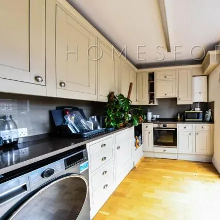 Image 7 - 25a Canfield Place, London, NW6 3BT, United Kingdom - Apartment for sale