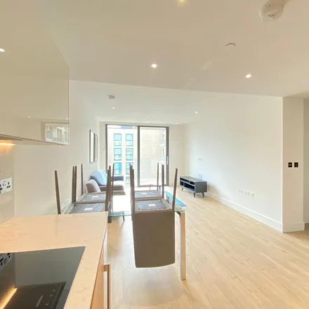 Rent this 2 bed apartment on Satin House in 15 Piazza Walk, London