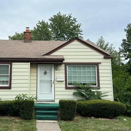 Buy this 2 bed house on 1778 Warwick Avenue in Lincoln Park, MI 48146