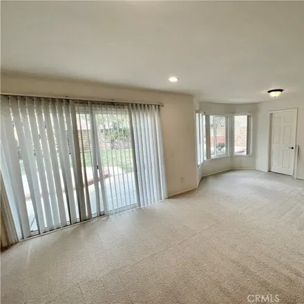 Image 8 - 19719 Shadow Glen Circle, Los Angeles, CA 91326, USA - House for rent