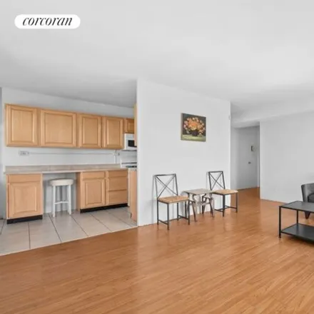 Image 9 - 549 W 123rd St Apt 18F, New York, 10027 - Apartment for sale