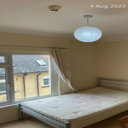 Image 6 - YMCA Cardiff Group, East Grove, Cardiff, CF24 0TP, United Kingdom - House for rent