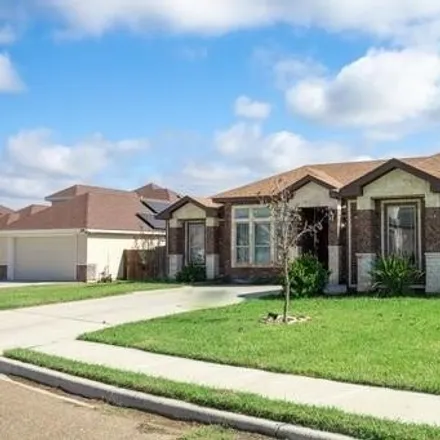 Image 2 - 1103 Kestrel Drive, Jackson's New World Colonia Number 2, Hidalgo County, TX 78542, USA - House for sale