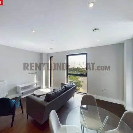 Image 2 - Silvocea Way, London, E14 0TY, United Kingdom - Apartment for rent