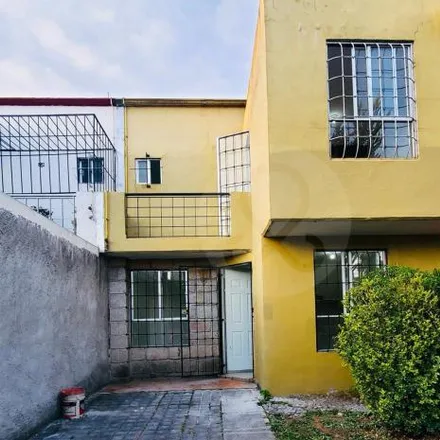 Buy this 2 bed house on Calle Paseo del Pino in 52004 Fraccionamiento Las Golondrinas, MEX
