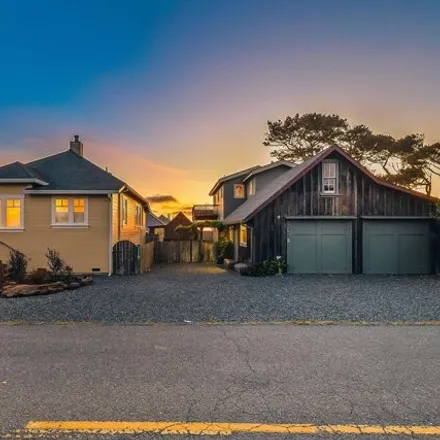 Buy this 3 bed house on 10530 Kelly Street in Mendocino, Mendocino County
