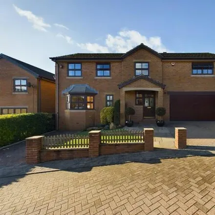 Buy this 5 bed house on Lee Fair Court in Woodkirk, WF3 1UH