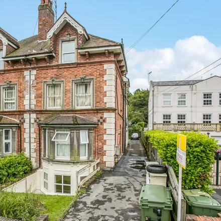 Rent this 1 bed apartment on Park Road in Royal Tunbridge Wells, TN4 9JR