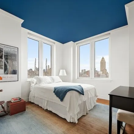 Image 5 - The Empire, 188 East 78th Street, New York, NY 10021, USA - Condo for sale