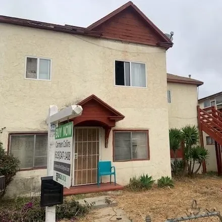 Buy this 8 bed house on 2856 Franklin Avenue in San Diego, CA 92113