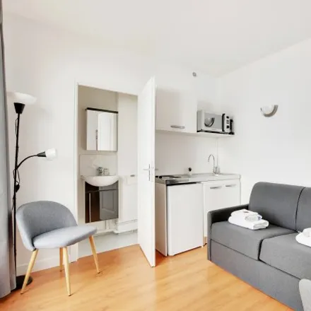 Rent this studio room on Paris in 15th Arrondissement, FR