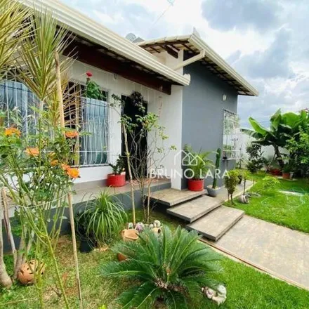 Buy this 3 bed house on Avenida Chica da Silva in Igarapé - MG, 32900