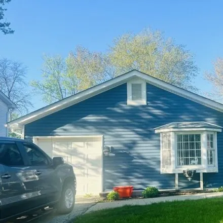 Buy this 3 bed house on 234 Plainview Drive in Bolingbrook, IL 60440
