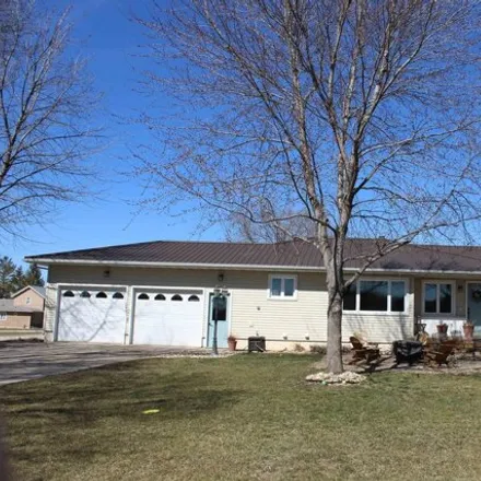 Buy this 4 bed house on 1747 5th Street Northeast in Waverly, IA 50677