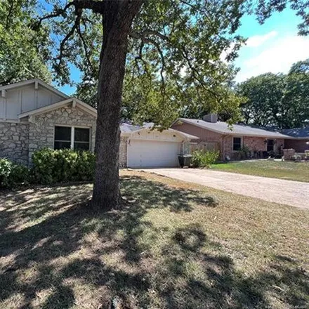 Image 2 - 302 West 32nd Street, Shirk, Sand Springs, OK 74063, USA - House for sale