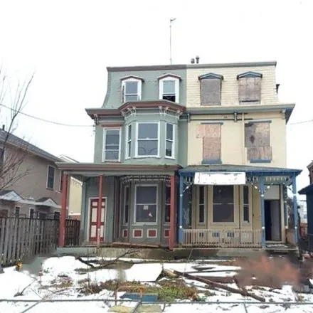 Buy this 3 bed house on 141 State Street in Camden, NJ 08102