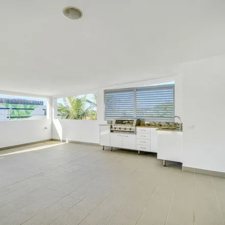 Rent this 3 bed apartment on Kingsmill Street at Playfield Street stop 37a in Kingsmill Street, Chermside QLD 4032