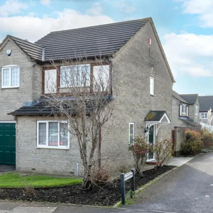 Buy this 3 bed house on 50 Brackendene in Bristol, BS32 9DH