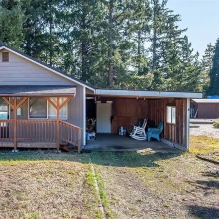 Buy this 2 bed house on 29008 L Lane in Pacific County, WA 98637
