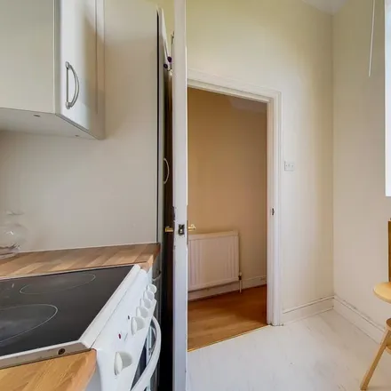 Image 3 - 20 Hormead Road, Kensal Town, London, W9 3NG, United Kingdom - Apartment for rent