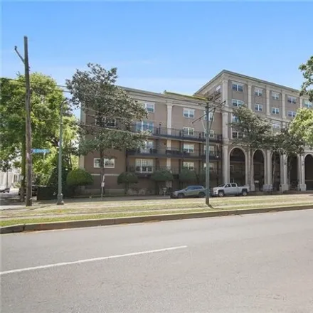 Buy this 3 bed condo on 1750 Saint Charles Avenue in New Orleans, LA 70130