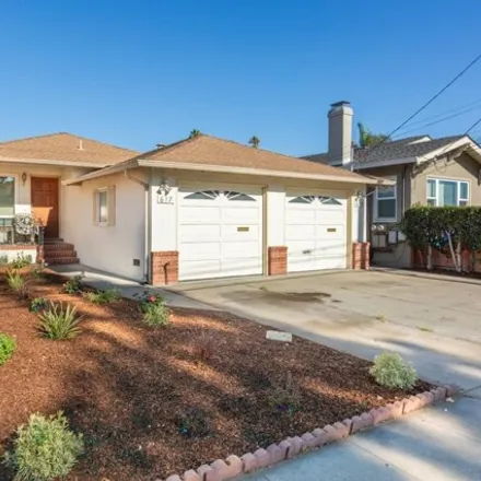 Buy this 4 bed house on 677 South Delaware Street in San Mateo, CA 94402