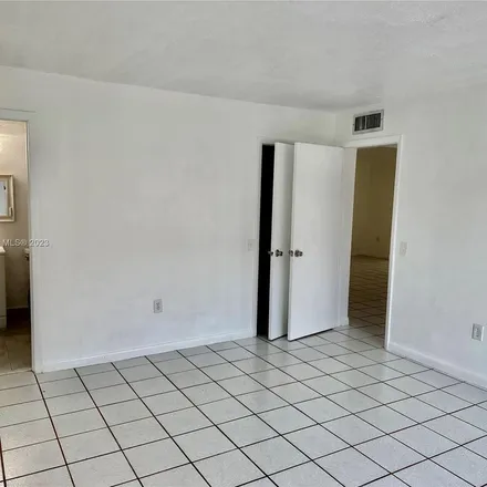 Image 8 - 8443 Southwest 154 Circle Court, Miami-Dade County, FL 33193, USA - Apartment for rent